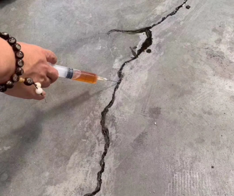 化州混凝土裂缝修补技术详解​